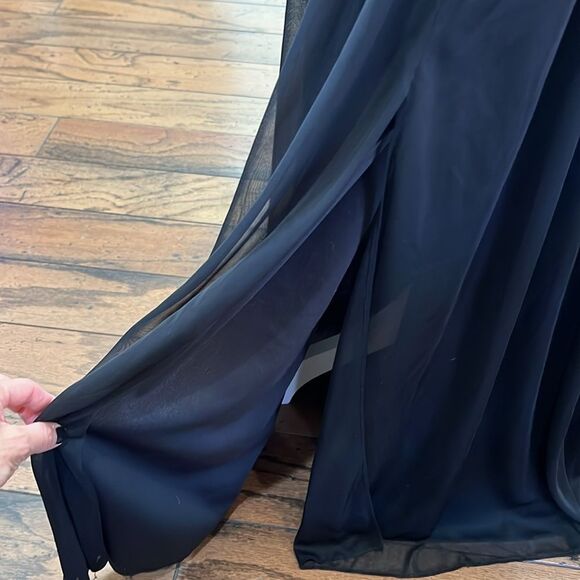 Elegant Black Sequin Halter Chiffon Gown Maxi Formal Mermaid Sz10 NWT Betsy Adam - Picture 13 of 15